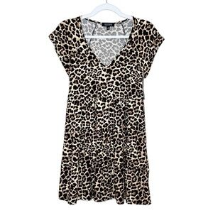 NWT La La Land Small Animal Print Vneck Swing Dress